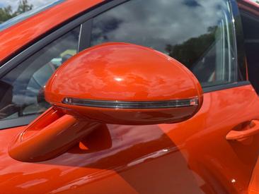 Porsche Macan Electrique Base — photo 18