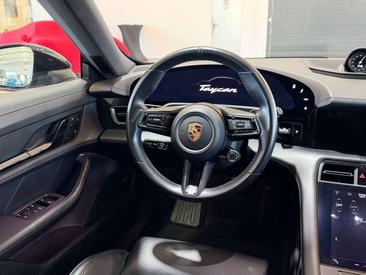 Porsche Taycan — photo 16