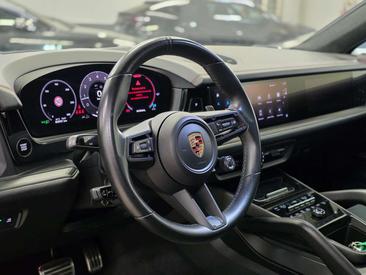 Porsche Cayenne III GTS — photo 10