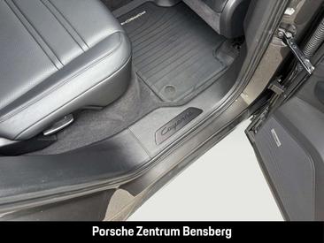Porsche Cayenne III GTS — photo 34