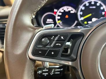 Porsche Panamera II — photo 19