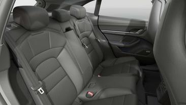 Porsche Taycan 4S — photo 13
