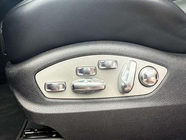 Porsche Macan Electrique Base — photo 26