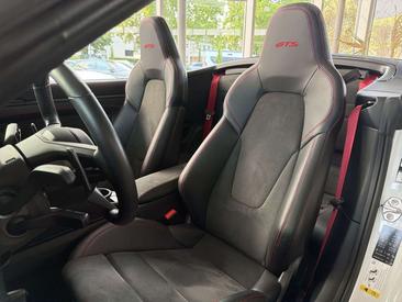 Porsche 992 I GTS — photo 14