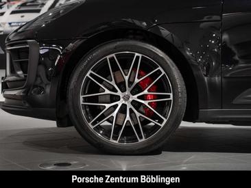 Porsche Macan Electrique S — photo 13