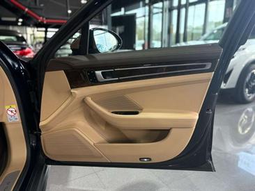 Porsche Panamera II — photo 38