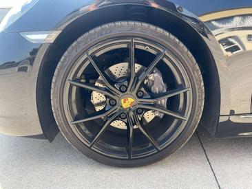 Porsche 718 Boxster Base — photo 4