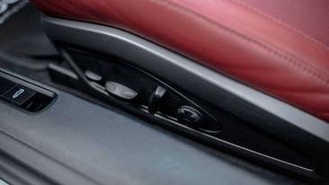 Porsche 992 II Carrera 4S — photo 33