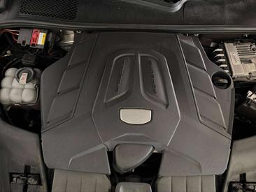 Porsche Cayenne III — photo 15