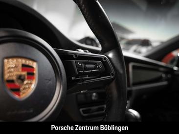 Porsche Macan Electrique S — photo 22