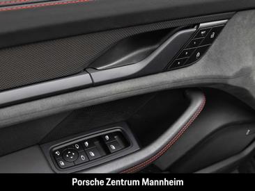 Porsche Taycan GTS — photo 22
