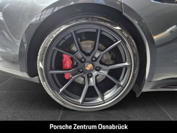 Porsche Taycan GTS — photo 14