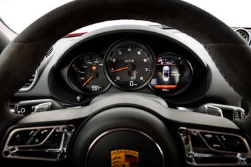 Porsche 718 GTS — photo 28
