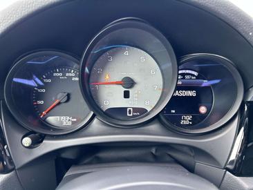 Porsche Macan Electrique S — photo 19