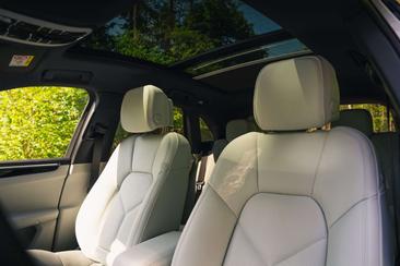 Porsche Macan Electrique S — photo 34