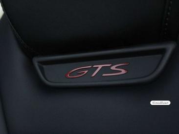 Porsche Macan Electrique GTS — photo 23