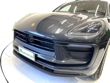 Porsche Macan Electrique Base — photo 26