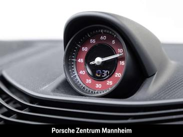 Porsche Taycan GTS — photo 28