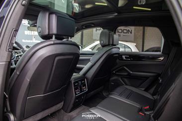 Porsche Cayenne III E-Hybrid — photo 22