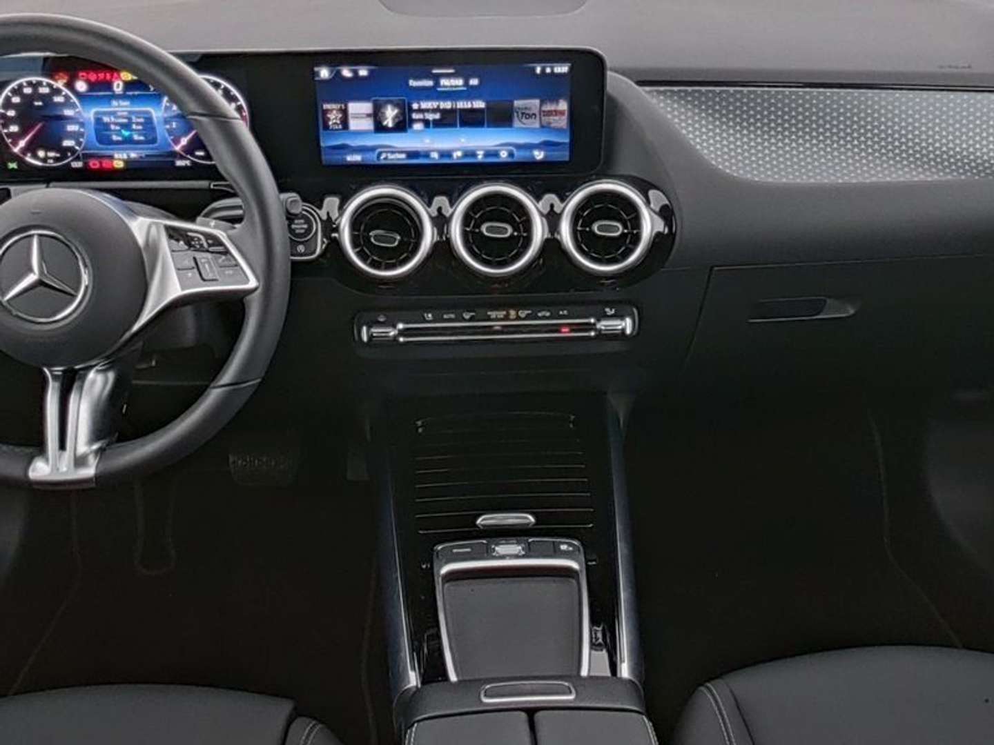 Mercedes Classe B 200 Progressive - 2024 - Joinsteer - #3