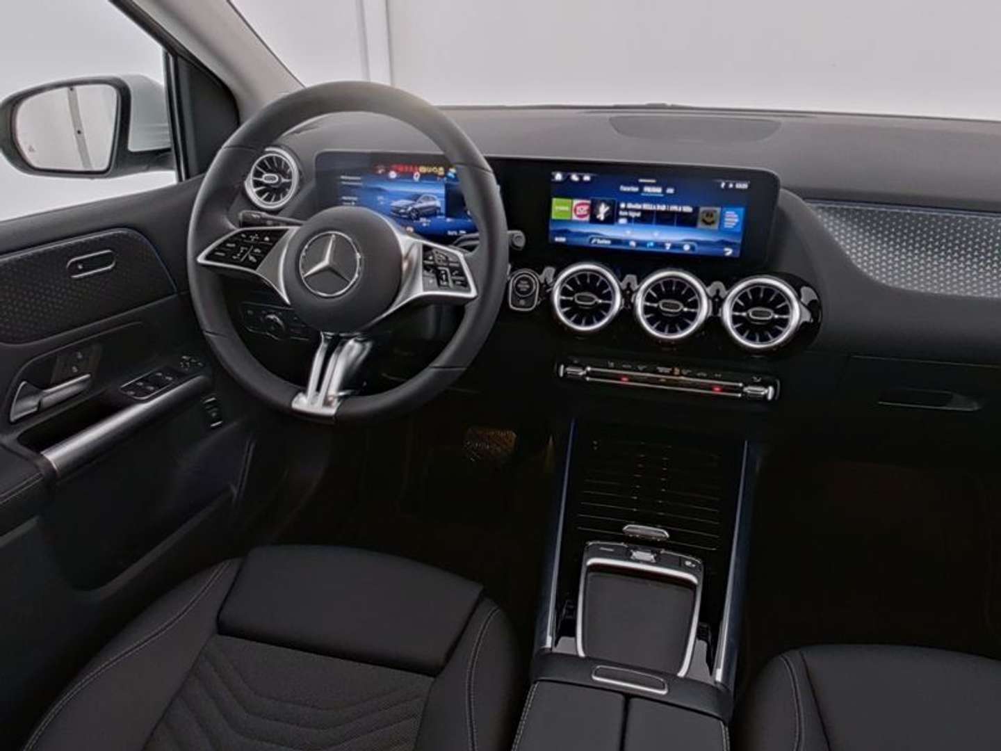 Mercedes Classe B 200 Progressive - 2024 - Joinsteer - #3