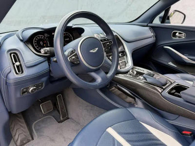 Aston Martin DBX 707 SUV
