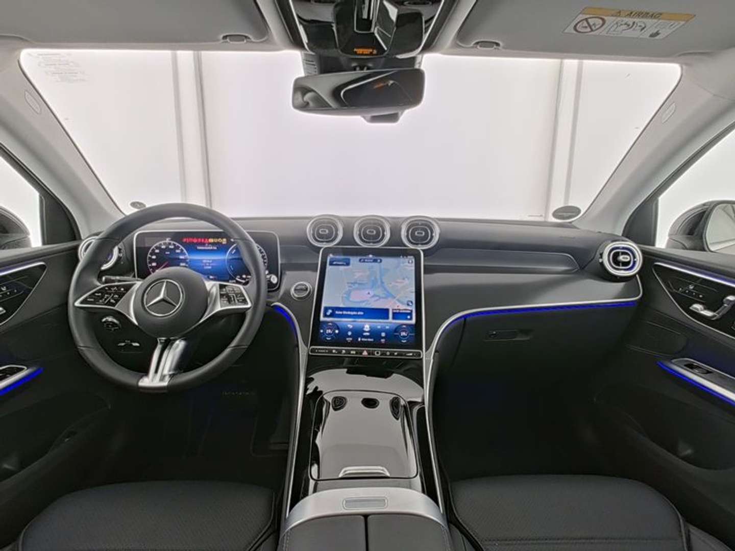 Mercedes GLC Coupé 300 Avantgarde - 2025 - Joinsteer - #4