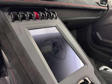 Lamborghini Huracán STO — photo 21