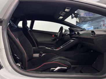 Lamborghini Huracán STO — photo 25