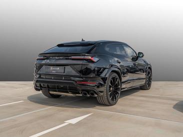 Lamborghini Urus — photo 4