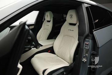 Lamborghini Urus Ad Personam — photo 14