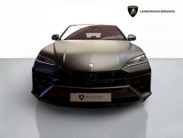 Lamborghini Urus — photo 8
