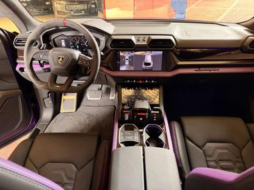 Lamborghini Urus — photo 9