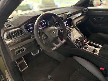Lamborghini Urus Performante — photo 18