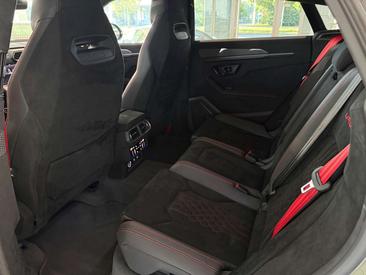 Lamborghini Urus Performante — photo 24
