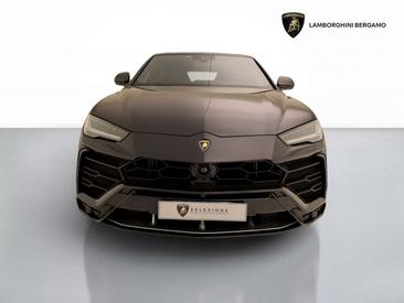 Lamborghini Urus — photo 8