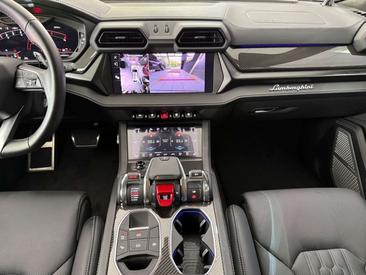 Lamborghini Urus — photo 6