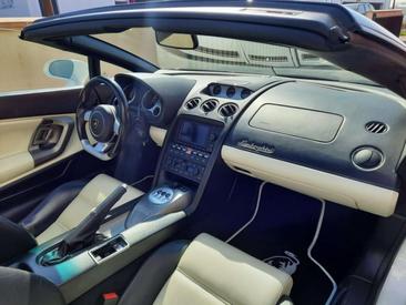 Lamborghini Gallardo Spyder — photo 14