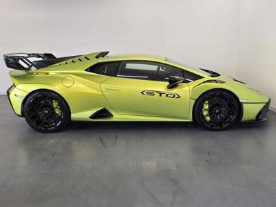 Lamborghini Huracán STO