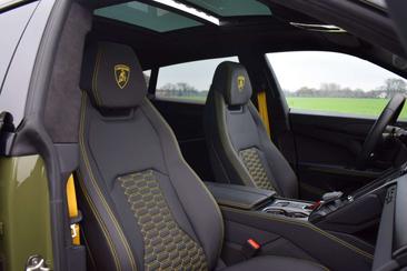 Lamborghini Urus — photo 3