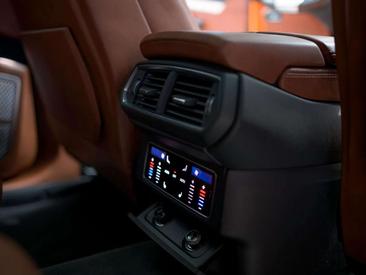 Lamborghini Urus — photo 10