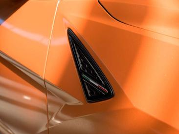 Lamborghini Urus — photo 13