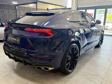 Lamborghini Urus — photo 5