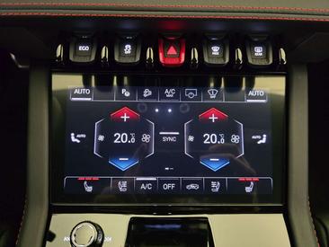 Lamborghini Urus — photo 15