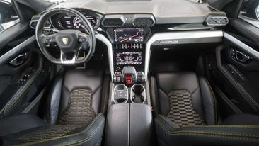 Lamborghini Urus — photo 7