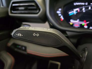 Lamborghini Urus — photo 30