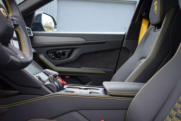 Lamborghini Urus — photo 26