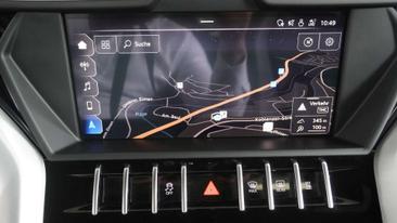 Lamborghini Urus — photo 14