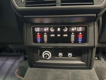 Lamborghini Urus — photo 22