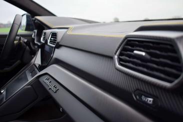 Lamborghini Urus — photo 34